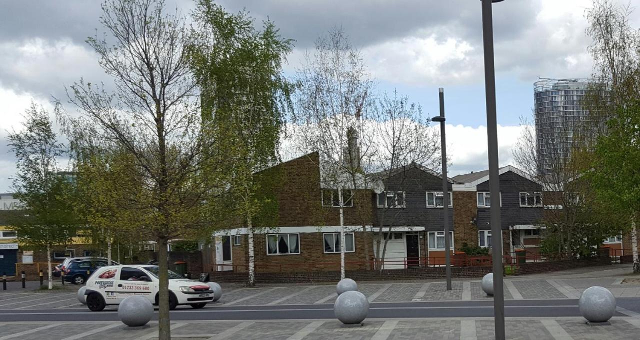 The Heart Of Stratford..! Hotel Londres Exterior foto